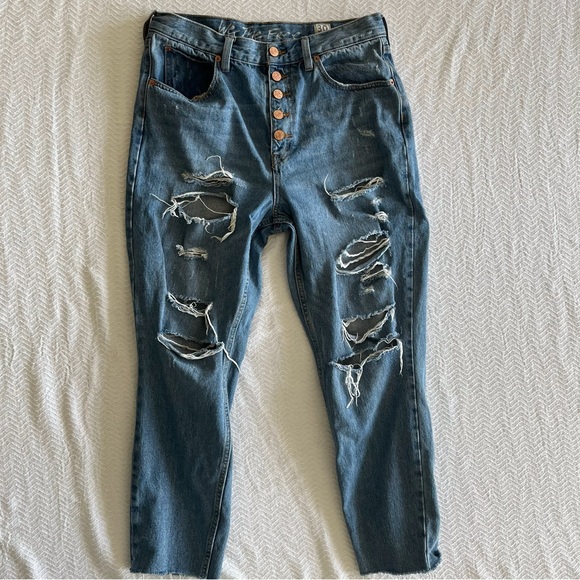 We the Free People High Rise Jeans Button Fly Raw Hem Distressed - Picture 4 of 12